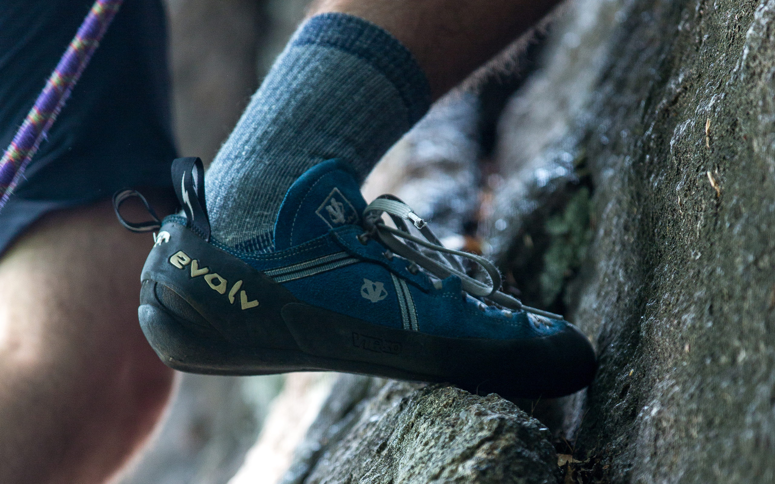 کفش سنگنوردی چیست؟