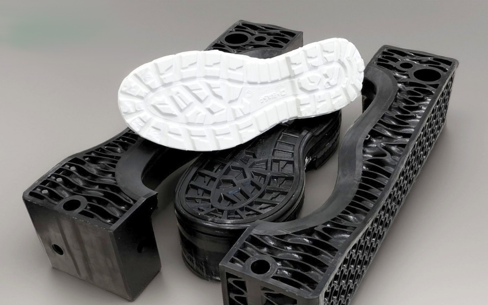 زیره کفش pu چیست؟