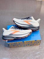 کفش رانینگ Brooks Ghost 17 برند بروکس مدل Ghost 17