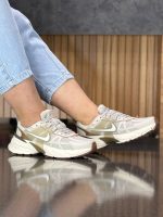 کتونی رانینگ نایکی دخترانه مدل v2k